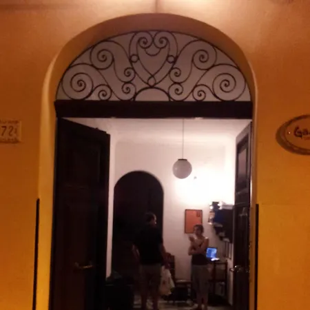 Mansarda Con Terrazzo アパート *