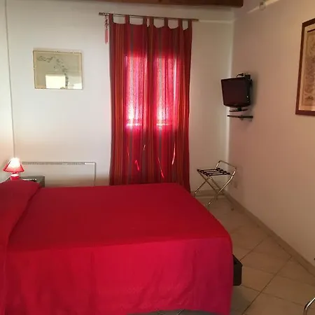 Mansarda Con Terrazzo Lejlighed