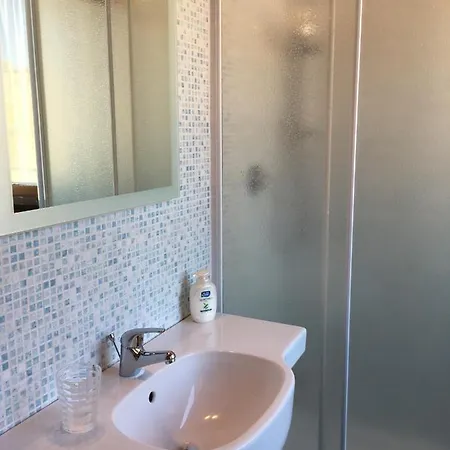 شقة Mansarda Con Terrazzo *